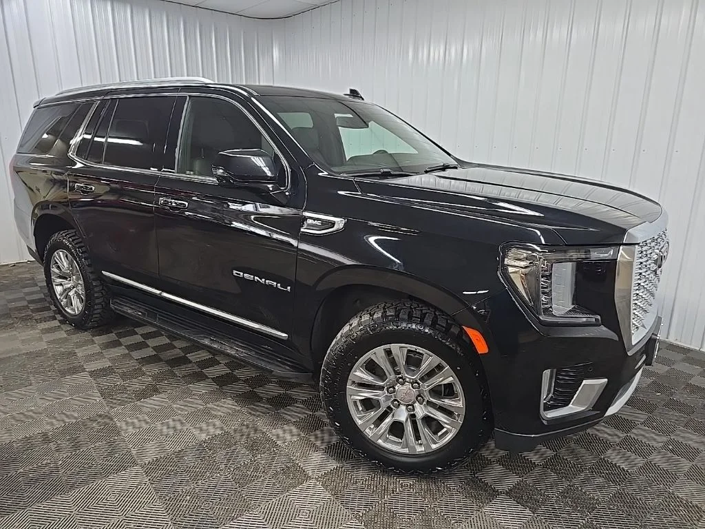 Used 2021 Black GMC Denali image 7