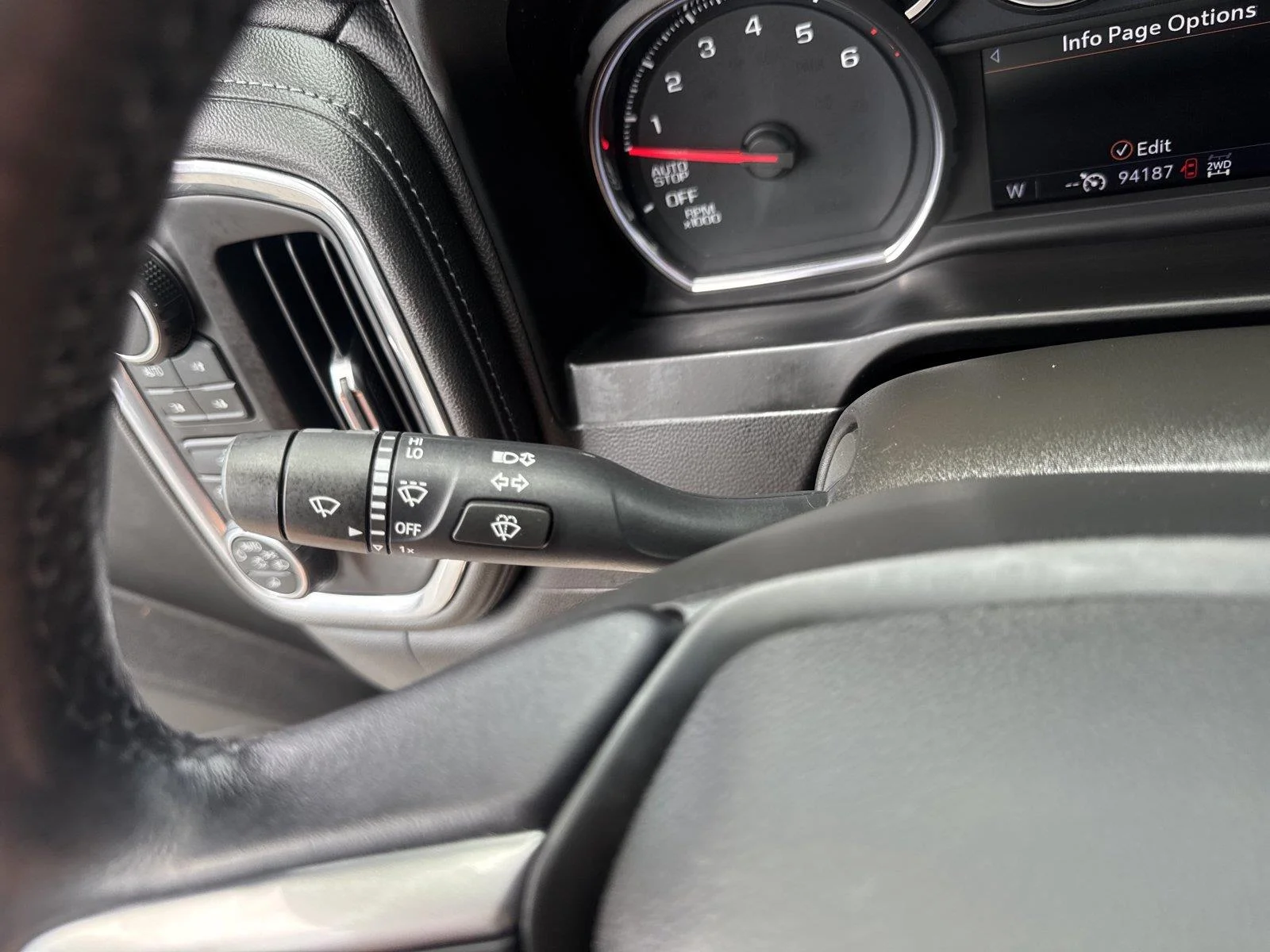 Used 2021 BLACK Chevrolet LT image 19