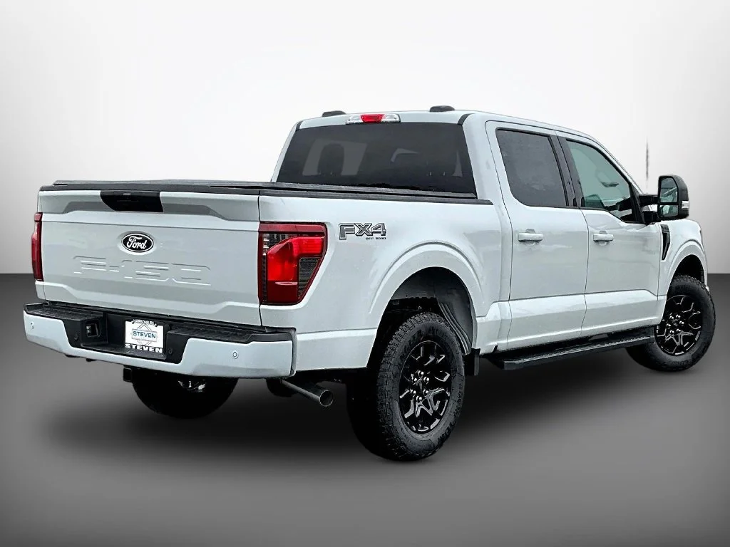 New 2026 Avalanche Ford XLT image 16