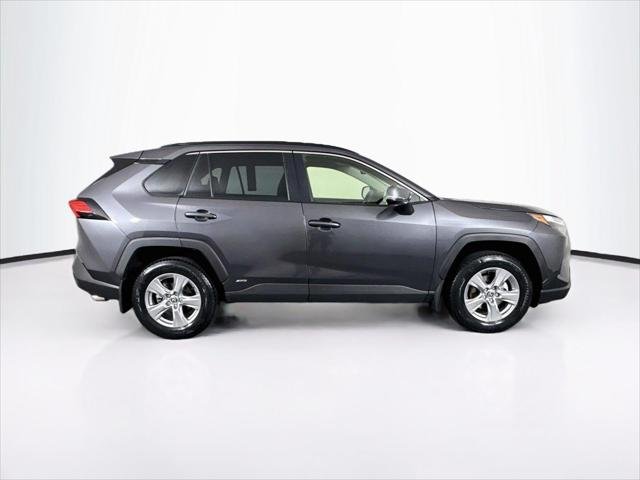 Certified Used 2025 MAGNETIC GRAY MET. Toyota  image 10