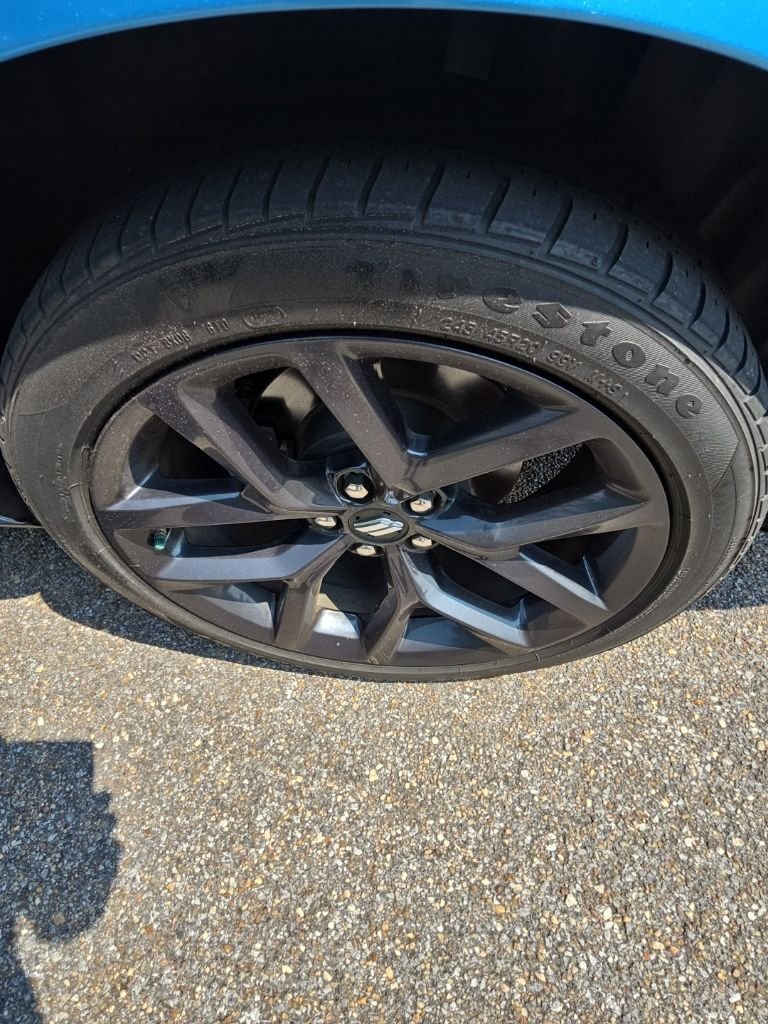 Used 2023 Blue Dodge SXT image 10