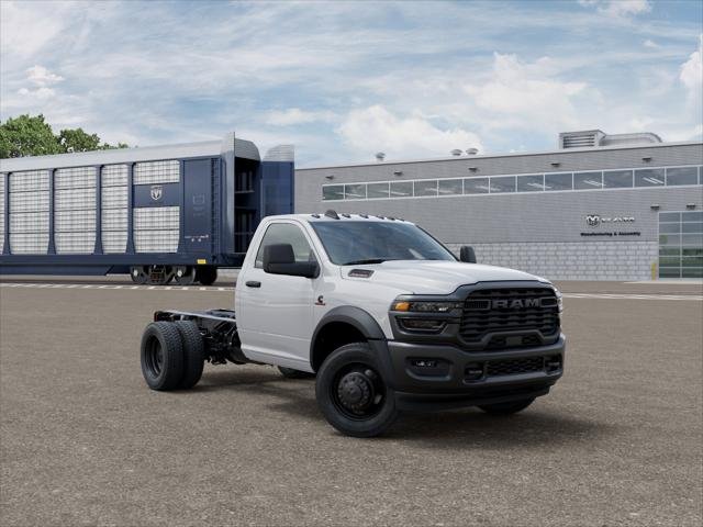 New 2026 Bright White Clear-Coat Exterior Paint RAM Tradesman image 15