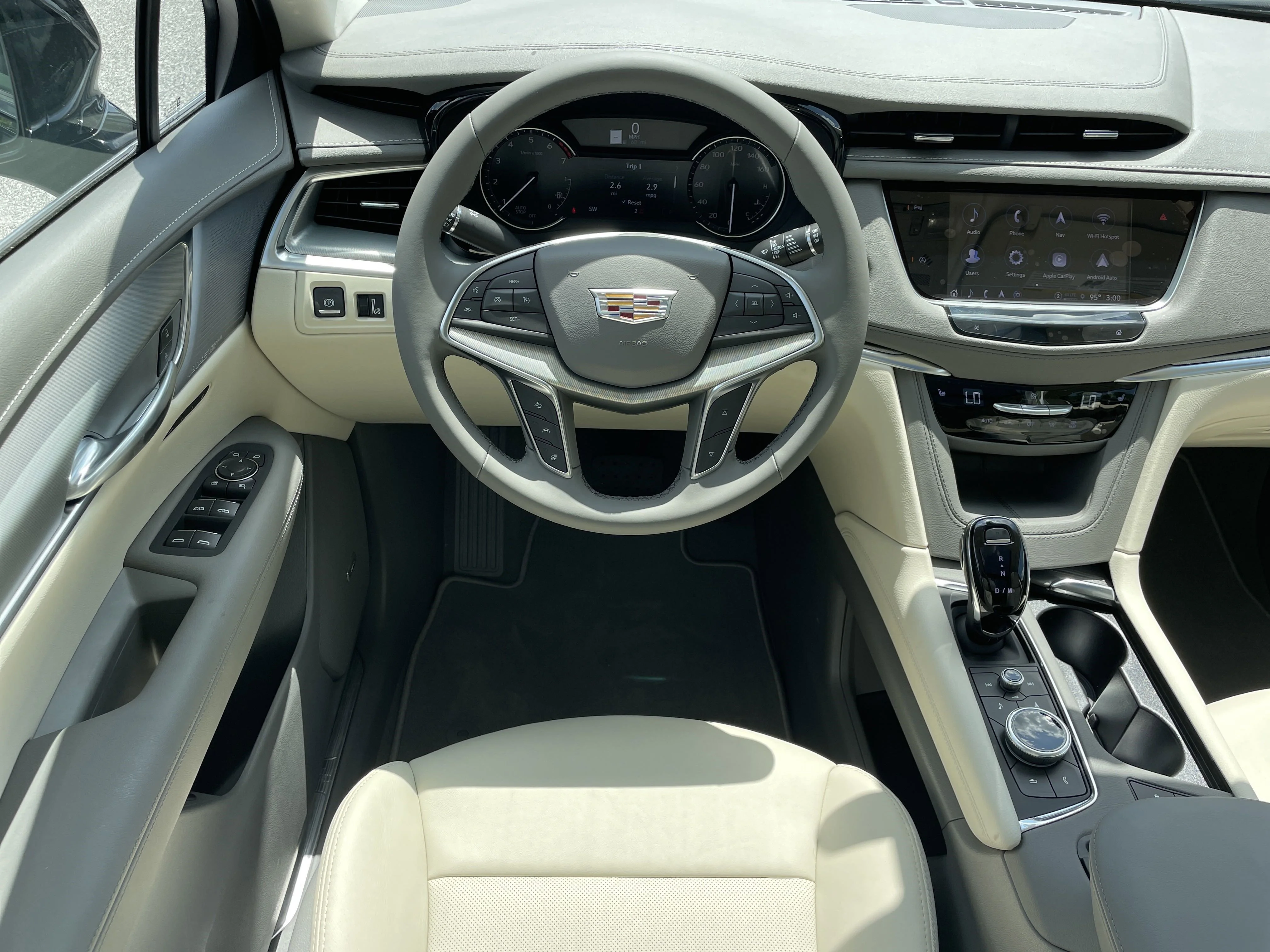 2025 Cadillac XT5 Premium Luxury - Photo 17