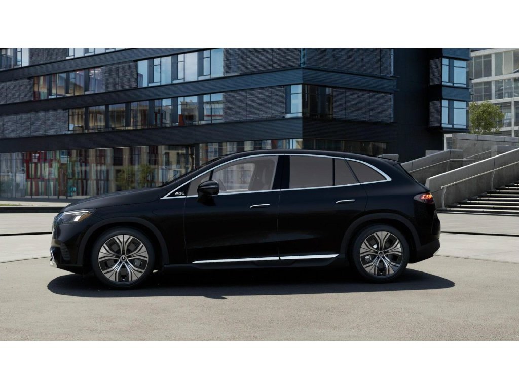 Certified Used 2023 Obsidian Black Metallic Mercedes-Benz 350 SUV 4MATIC® image 35