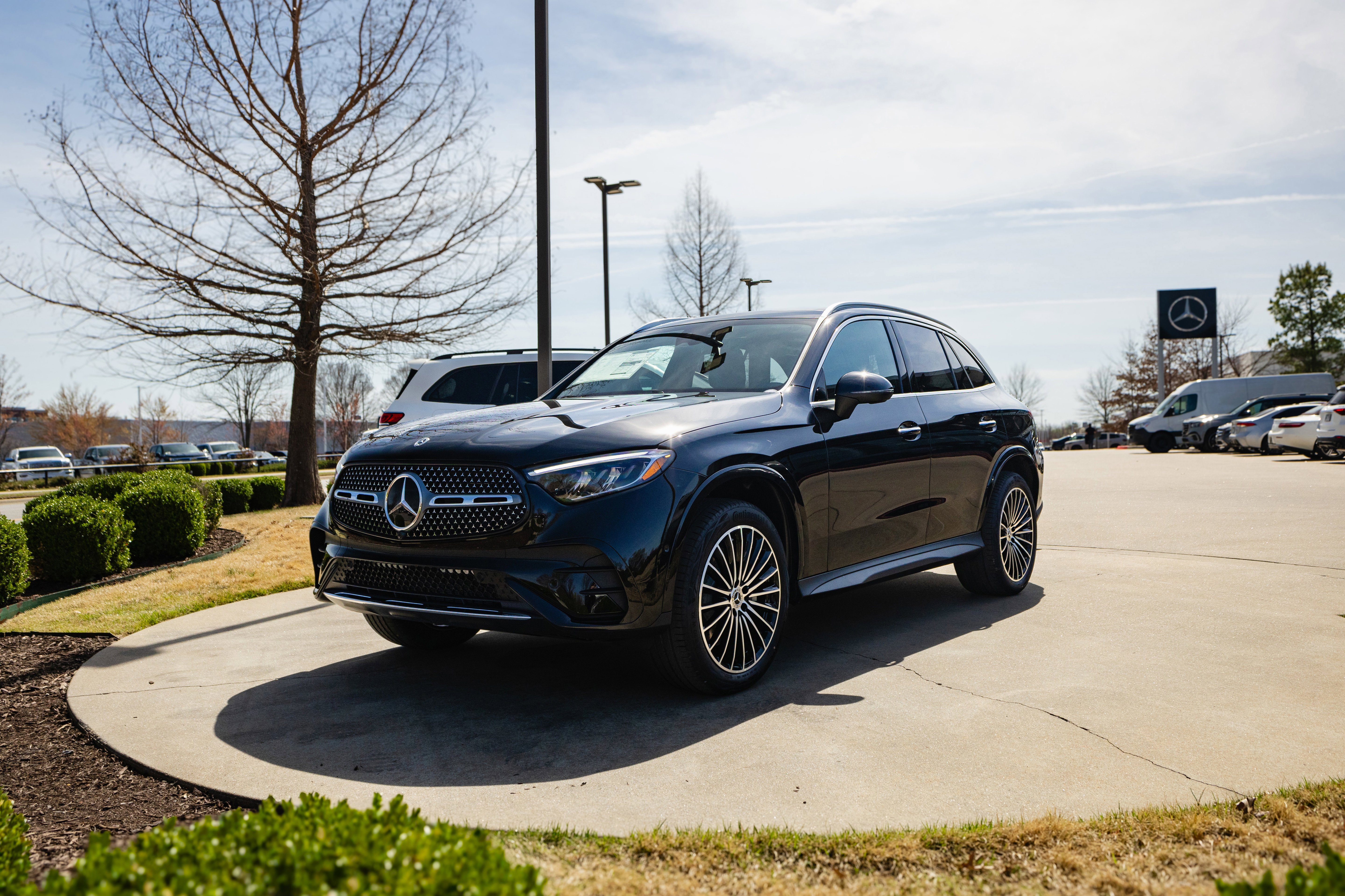 New 2026 Black Mercedes-Benz GLC 300 image 7