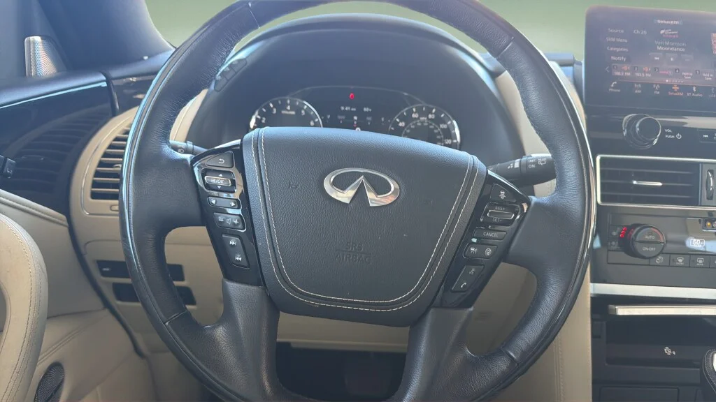 Used 2023 Moonstone White INFINITI Sensory image 23