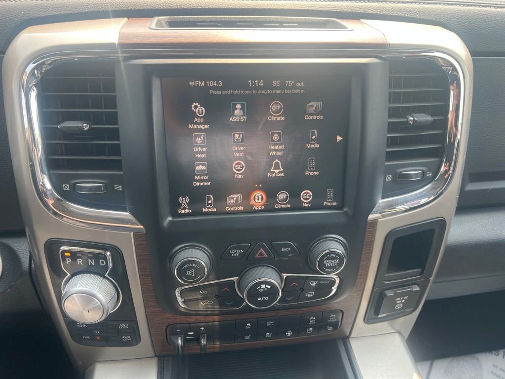 Used 2015 Bright Silver Clearcoat Metallic Ram Laramie image 10