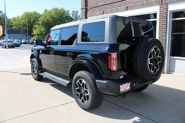 2025 Ford Bronco 4-Door Outer Banks - Photo 7
