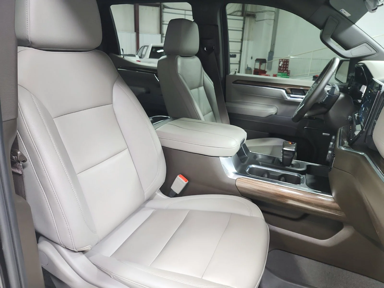 Used 2024 Black Chevrolet RST image 42
