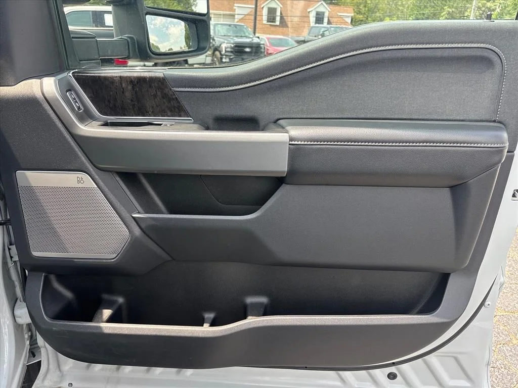 Used 2025 Gray Ford Lariat image 14