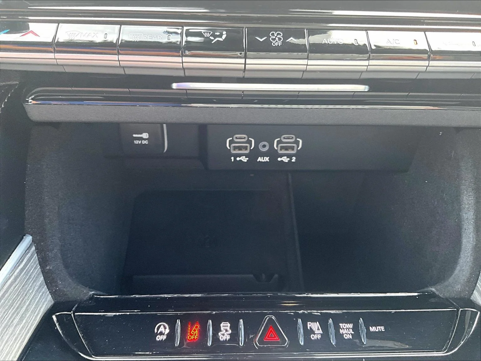 Used 2024 Black Jeep Series II image 32