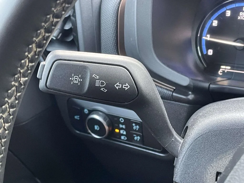 Used 2024 Carbonized Gray Metallic Ford Outer Banks image 12