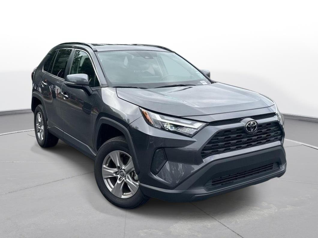 Certified Used 2025 Magnetic Gray Metallic Toyota XLE image 4