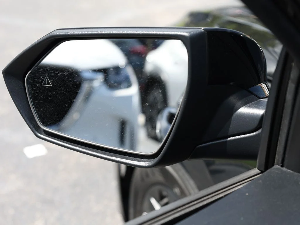 Used 2023 Black Hyundai SEL image 9