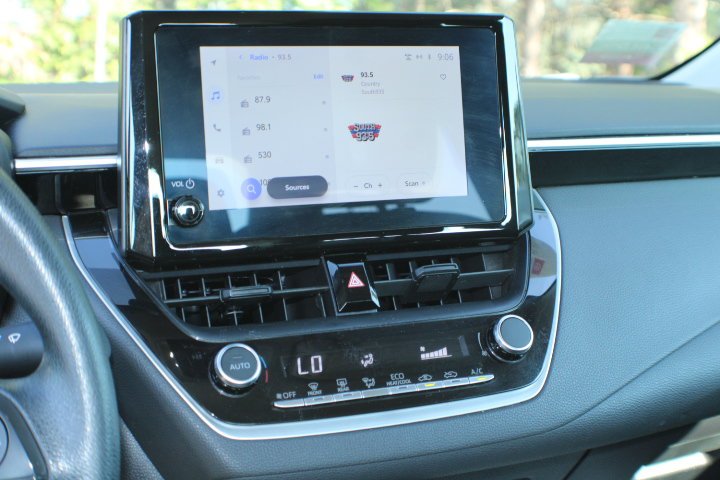 Certified Used 2024 Ice Cap Toyota LE image 10