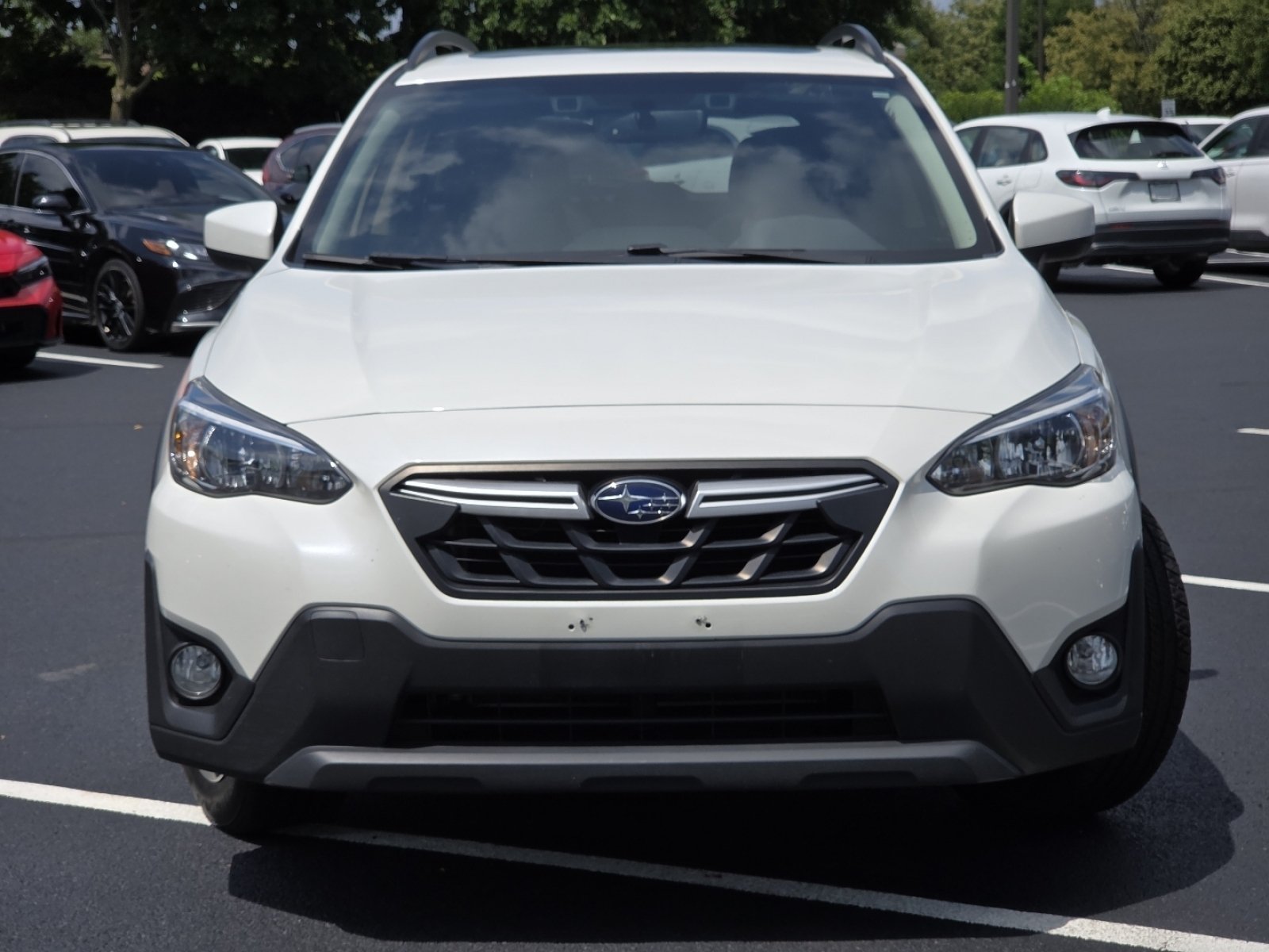 Used 2022 Crystal White Pearl Subaru Premium image 17