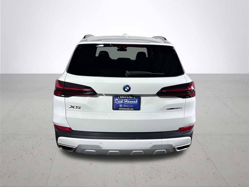 Used 2025 Alpine White BMW xDrive50e image 7