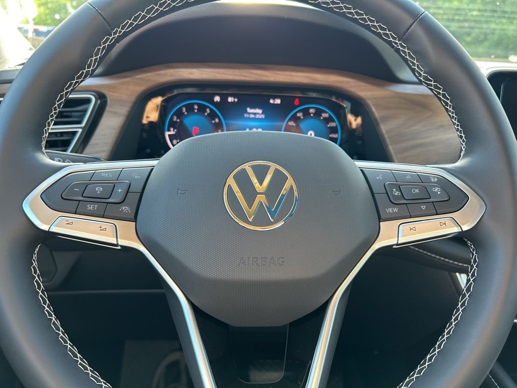 2026 Volkswagen Atlas SE w/Tech - Photo 18