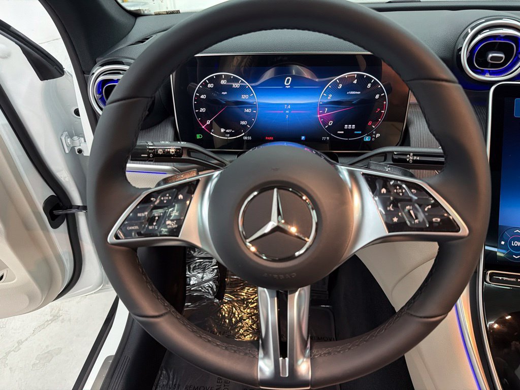 New 2027 Polar White Mercedes-Benz GLC 300 image 93