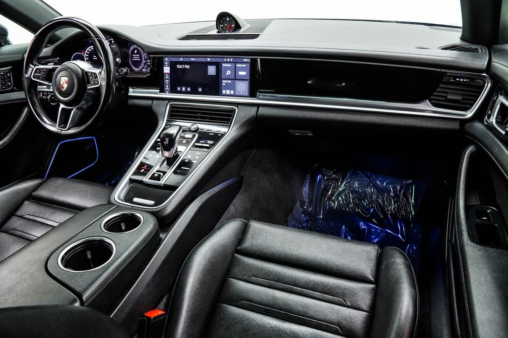 Used 2020 Blue Porsche Base image 22