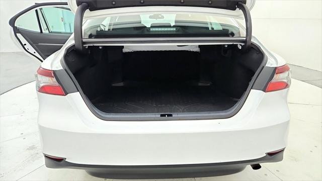 2023 Toyota Camry LE - Photo 27