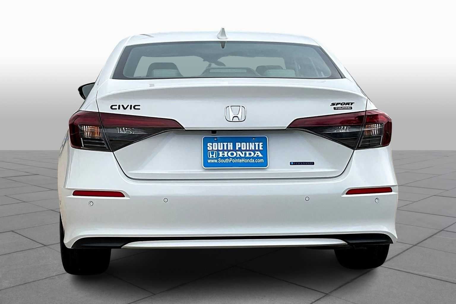 Used 2026 Platinum White Pearl Honda Sport Touring image 4