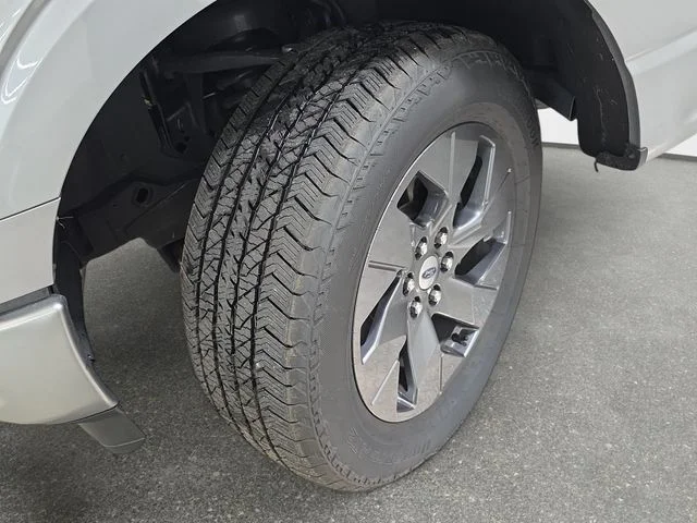 Used 2025 Silver Metallic Ford STX image 29