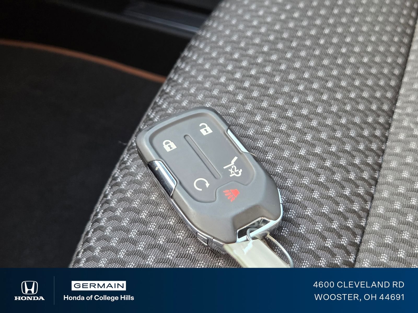 2023 GMC Acadia AT4 - Photo 37