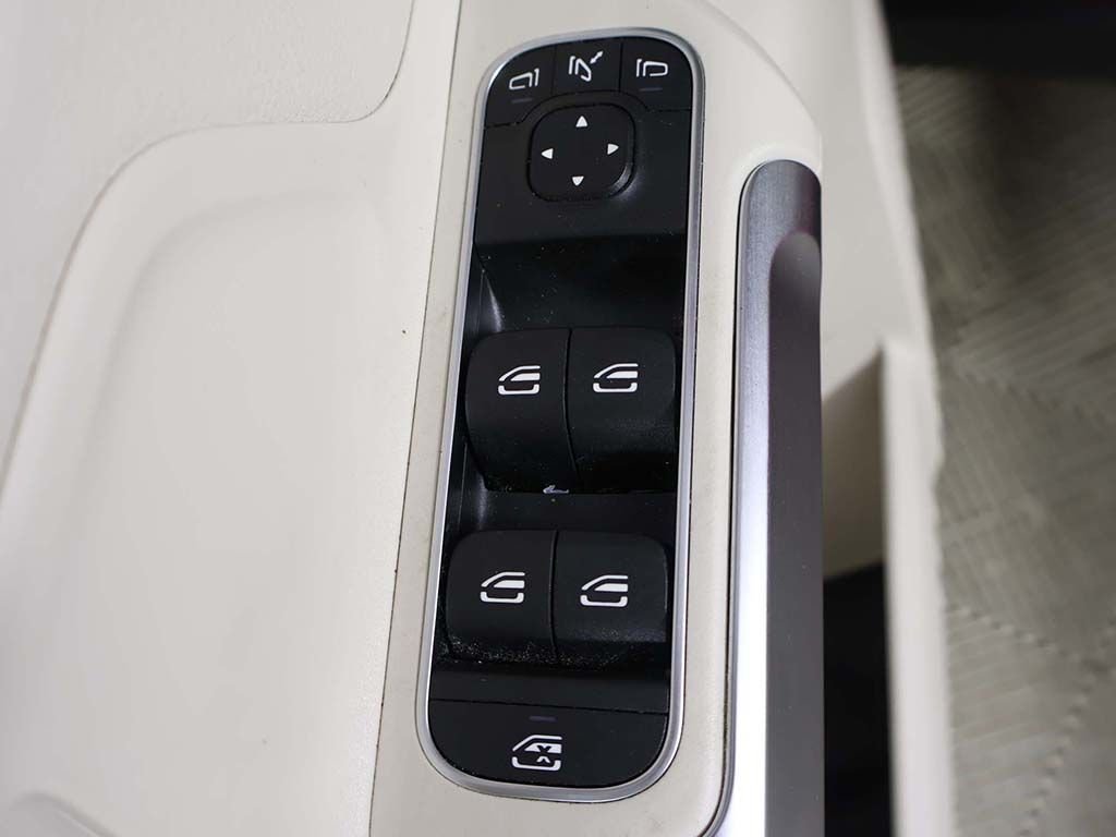2022 Mercedes-Benz GLB Base - Photo 31