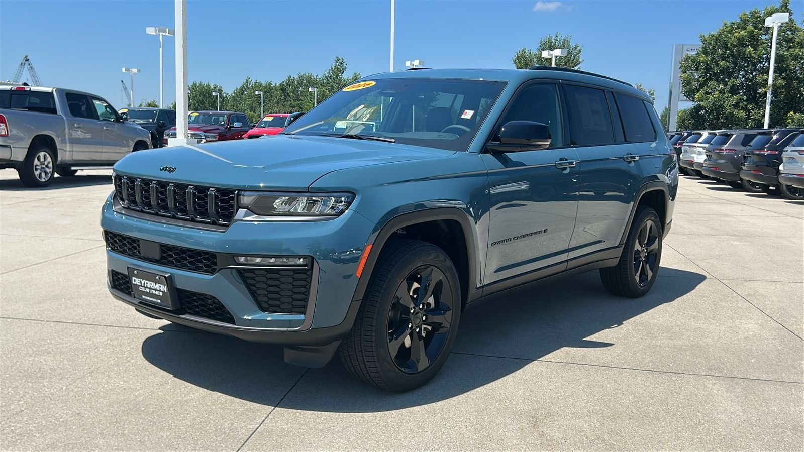 New 2026 Steel Blue Exterior Paint Jeep Limited image 8