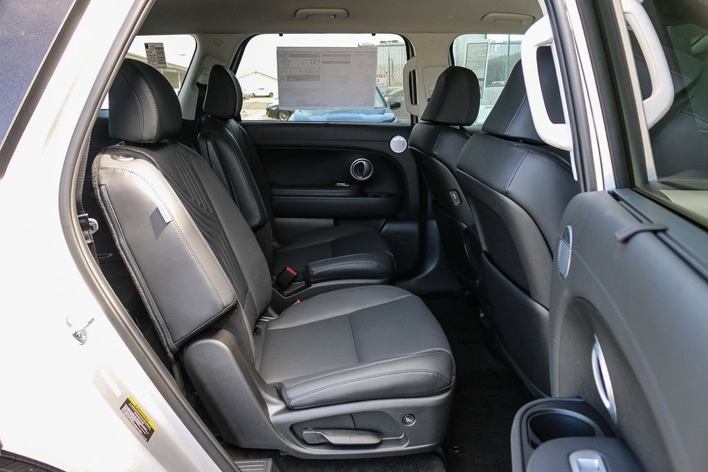 New 2026 Silver Hyundai SEL image 17
