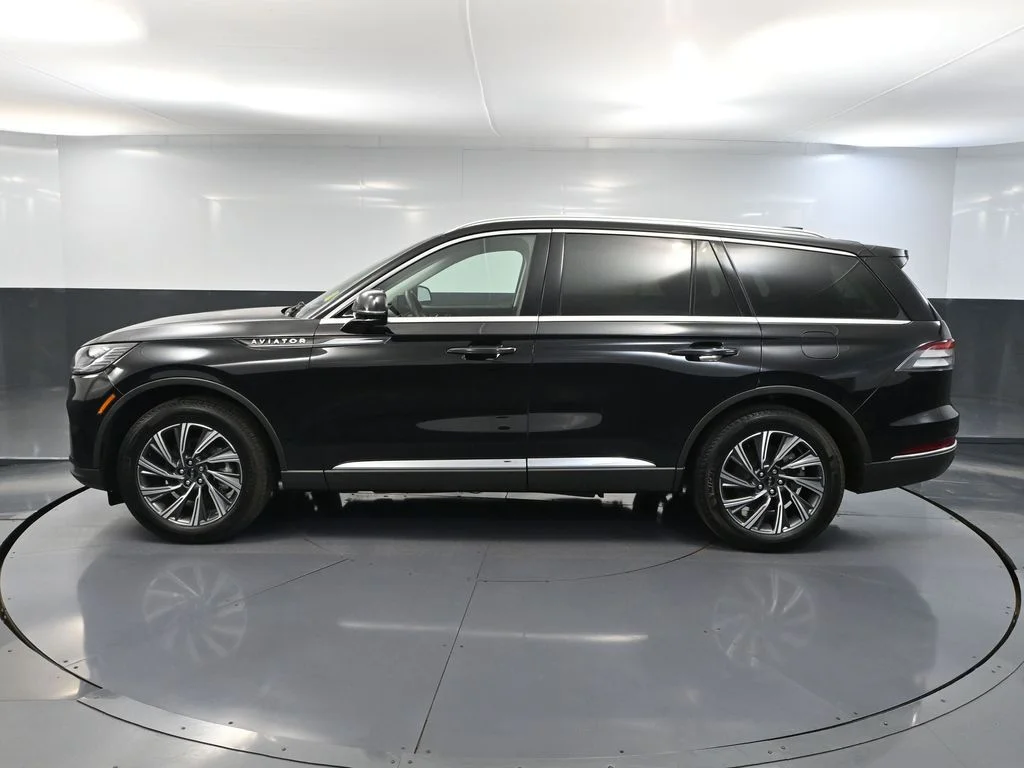 2025 Lincoln Aviator Premiere - Photo 10