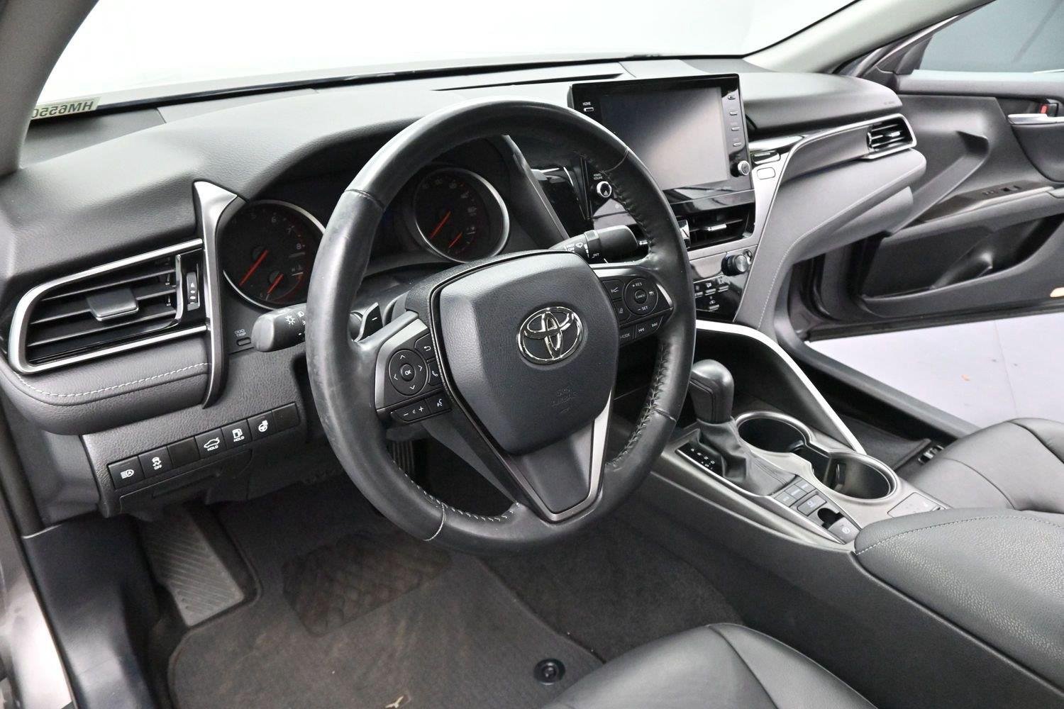 Used 2022 Predawn Gray Mica Toyota XSE image 15