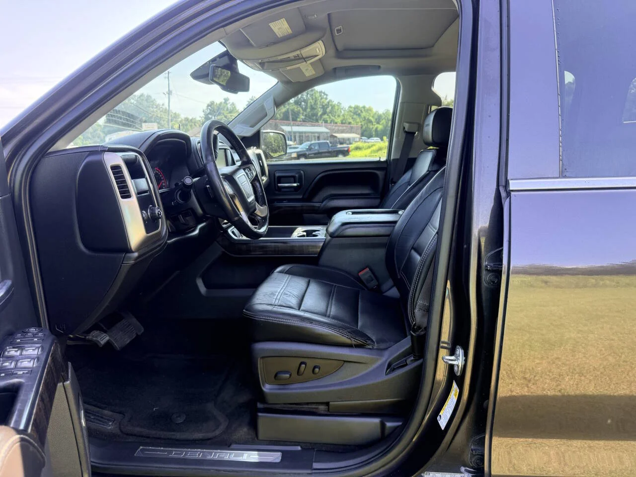 Used 2016 Gray GMC Denali 4x2 4dr Crew Cab 5.8 ft. SB image 15