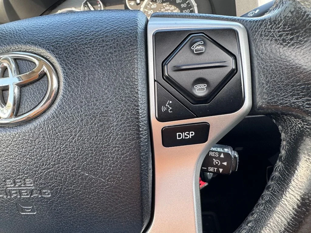 Used 2014 Black Toyota Platinum image 17