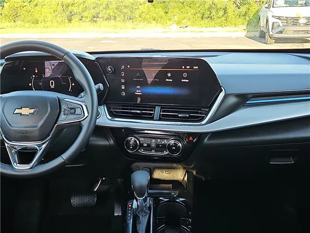 Used 2025 Gray Chevrolet LT Front-Wheel Drive image 9
