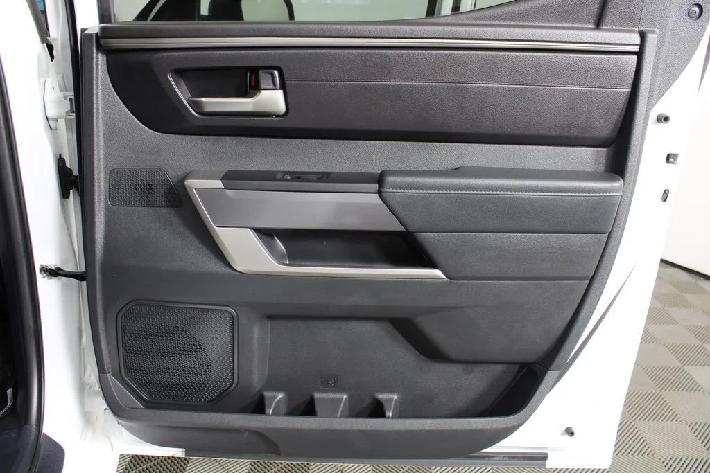 Used 2025 White Toyota SR image 9