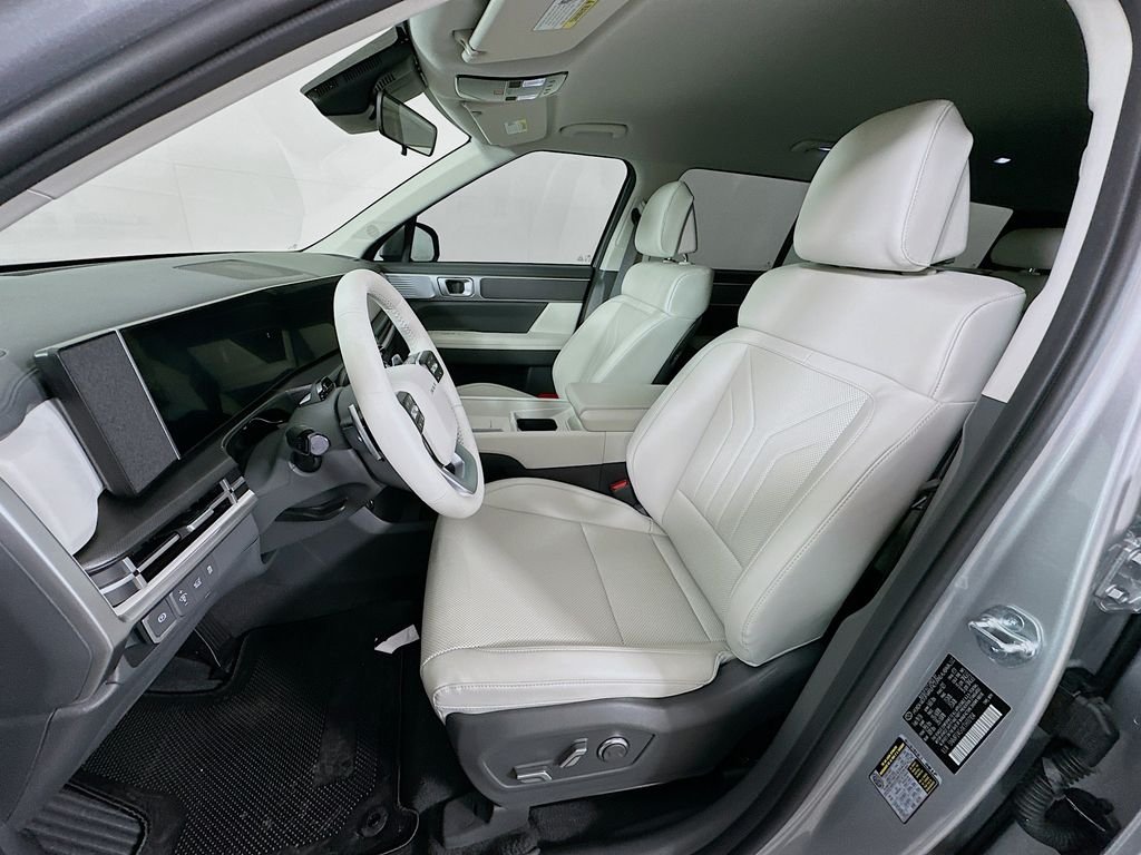 Used 2026 Silver Hyundai SEL image 20