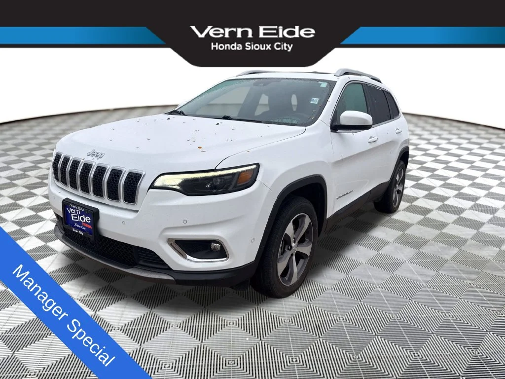 Used 2021 Bright White Clearcoat Jeep Limited image 1