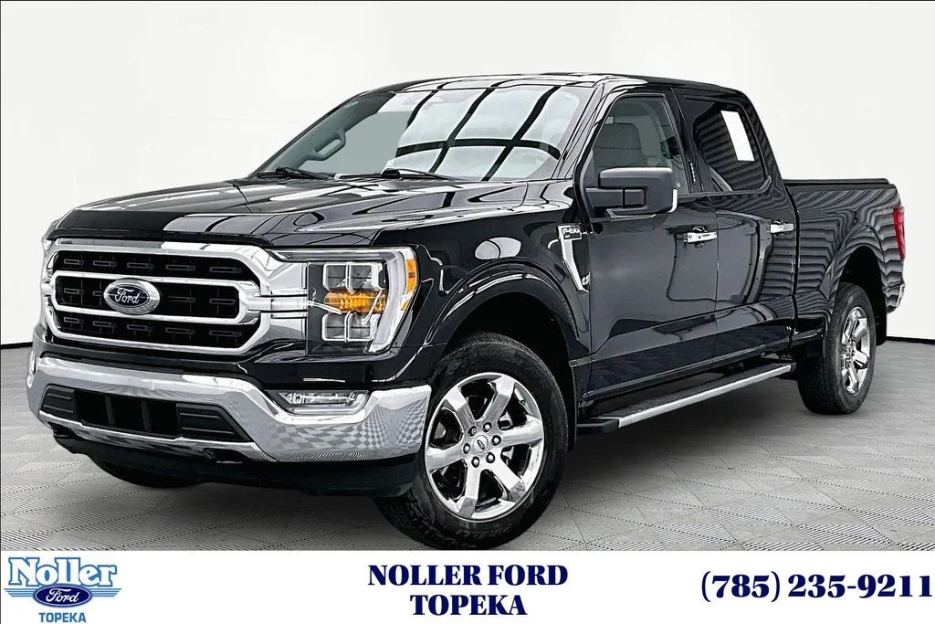 Certified Used 2023 Black Metallic Ford XLT image 1