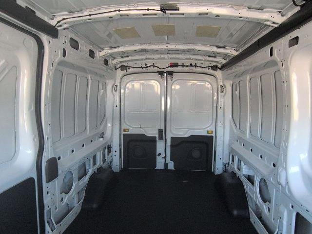 New 2026 Oxford White Ford Cargo Van image 22