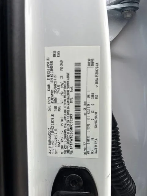 Used 2021 White Ford XL image 16