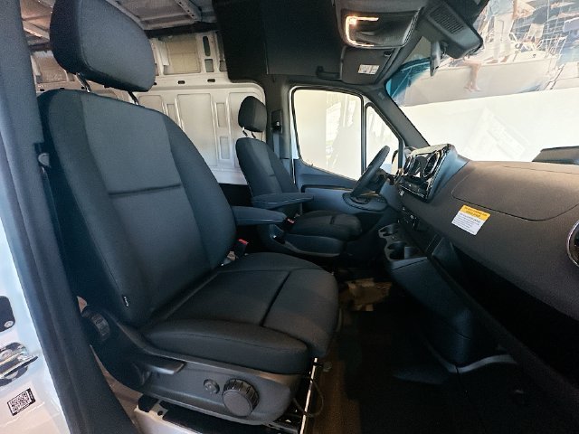New 2025 White Mercedes-Benz Cargo 170 WB image 24