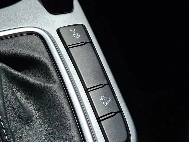 Used 2024 Black Kia LX image 25