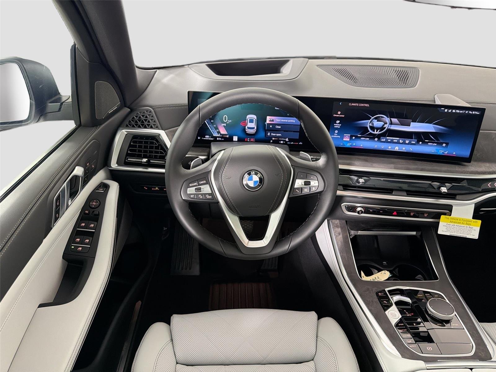 New 2026 Mineral White Metallic BMW xDrive40i image 20