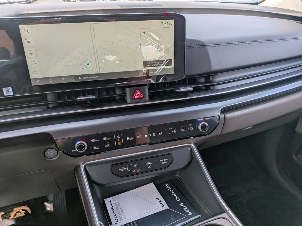 2026 Kia Carnival LXS - Photo 16
