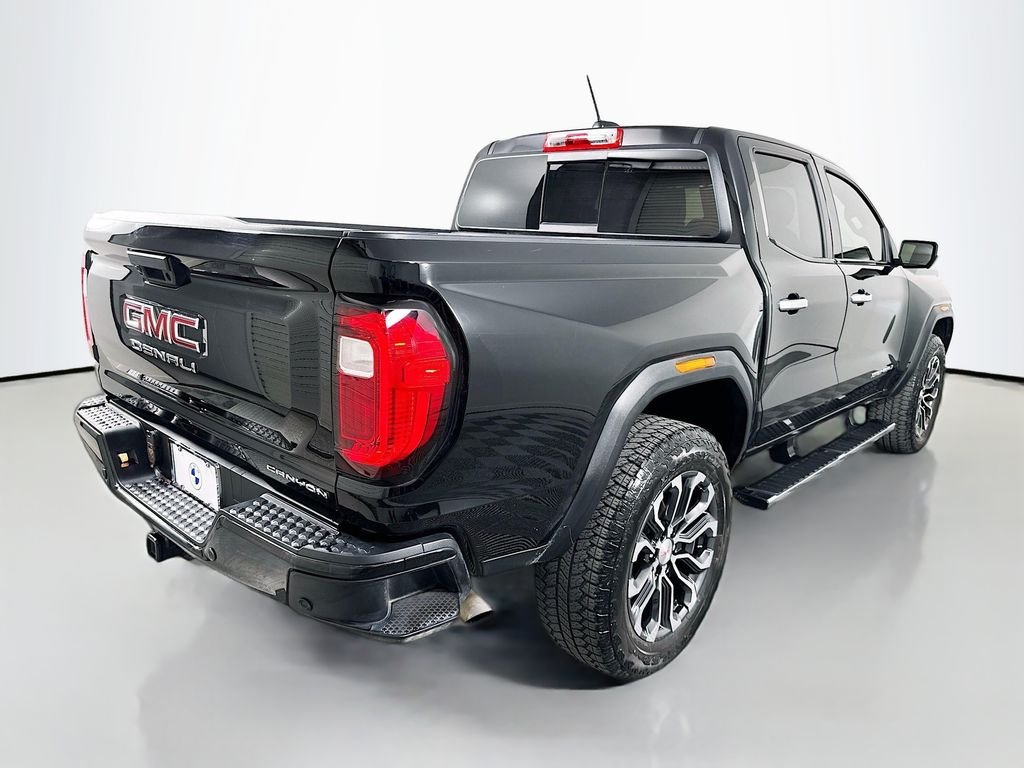 Used 2025 Black GMC Denali image 5