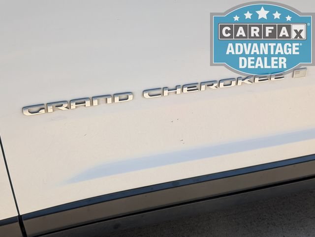 Used 2023 White Jeep Limited image 36