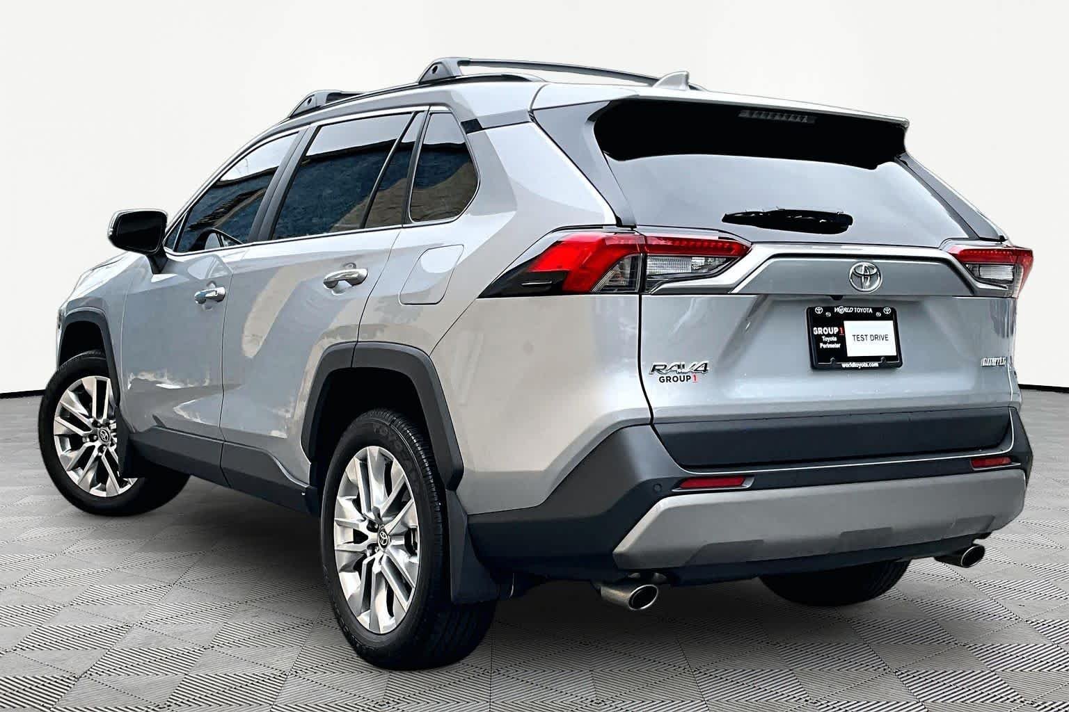 Used 2025 Silver Sky Metallic Toyota Limited image 12