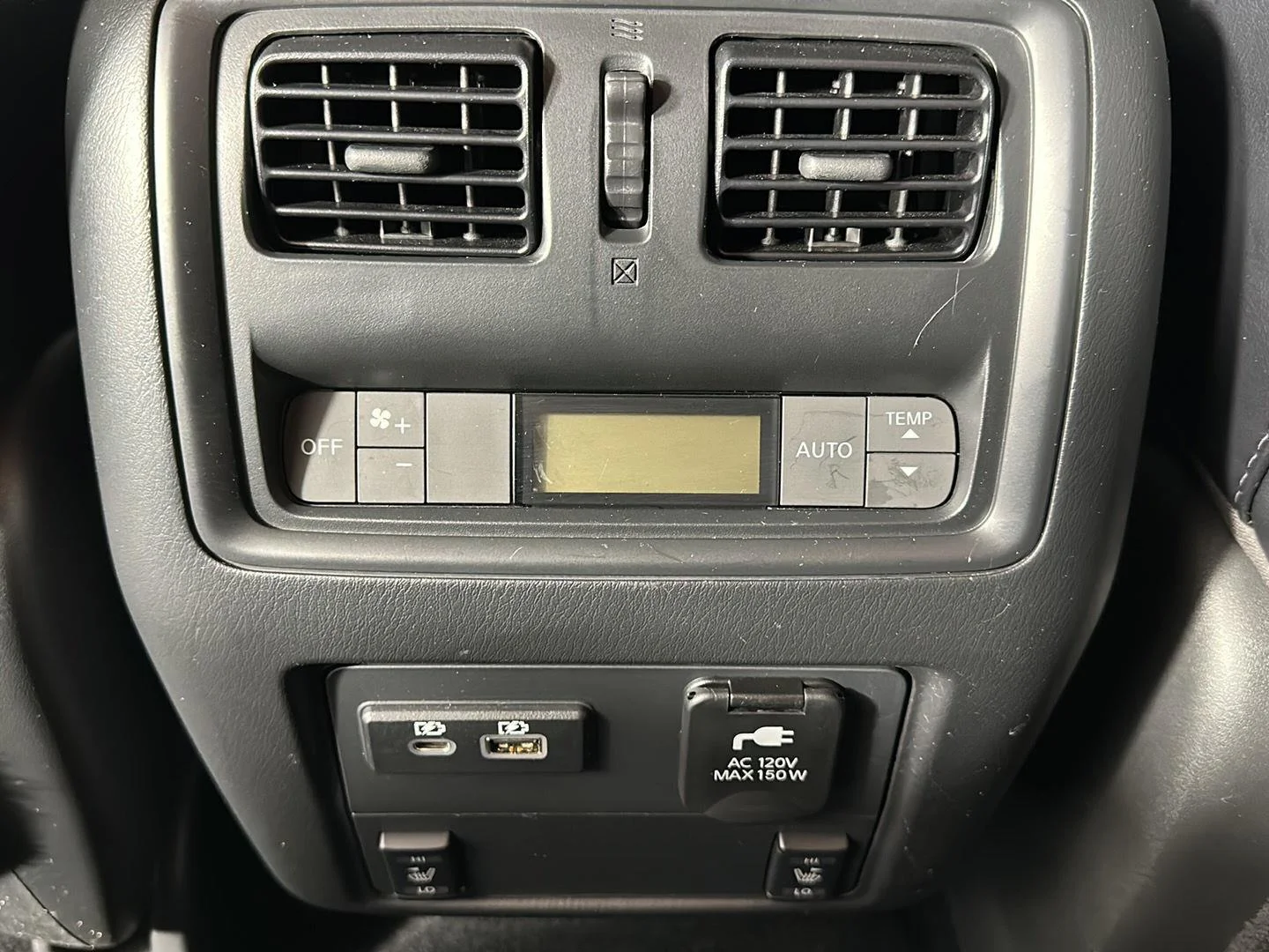 Used 2020 Gun Metallic Nissan SL image 24